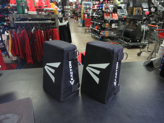 Load image into Gallery viewer, Used Easton Catcher Knee Savers Size Jr
