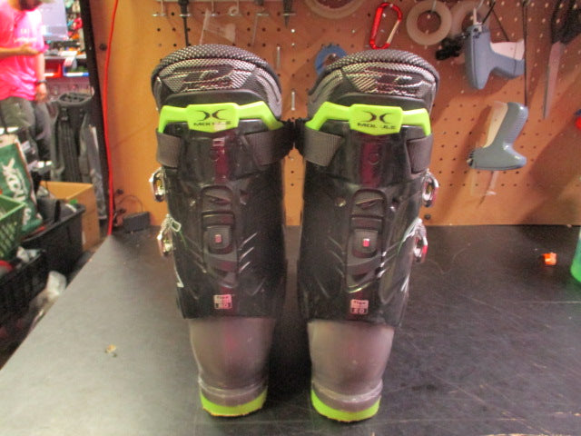 Load image into Gallery viewer, Used Dalbello Aerro 7.7 Ski Boots Size 26.5 (8.5)
