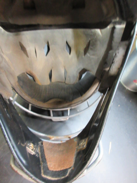 Load image into Gallery viewer, Used Easton Black Magic Catchers Helmet - Size Youth
