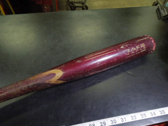 Used Marucci Rake Maple Cage Bat 33 in 30 oz -3