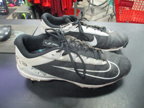 Used Nike Vapor Football Cleats Size 10.5 (Has Tear)