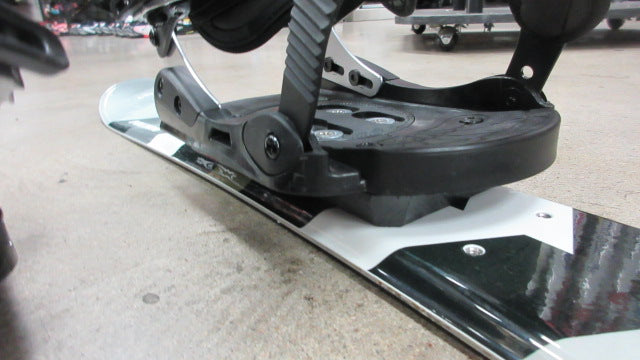 Load image into Gallery viewer, Used Phenom 90cm Five Forty 75 Ski Blades w/ Snowboard Bindings and Risers
