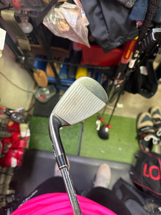 Used TaylorMade Burner 2.0 7 pc Right Hand Iron Set 5-9i and Pw, Aw