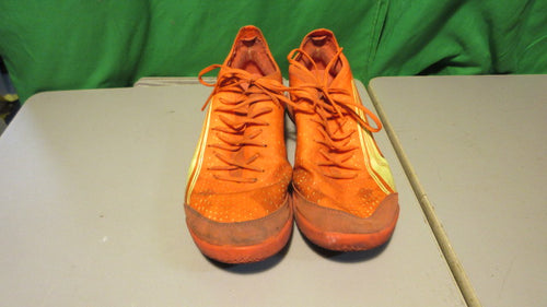 Used Puma Ultra Ultimate Court Indoor Soccer Shoes - Size 10