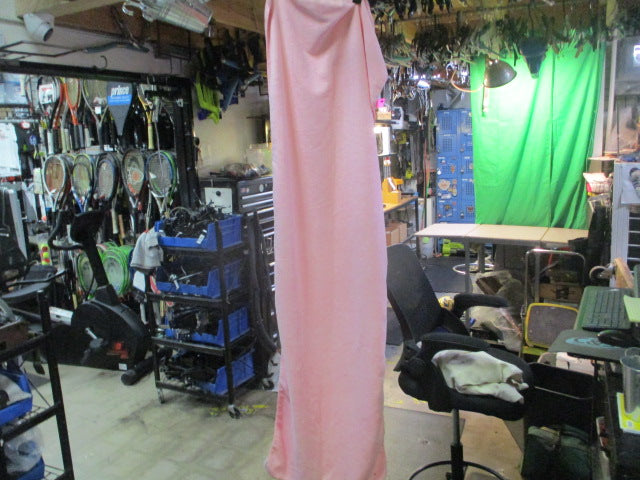 Load image into Gallery viewer, Used Oneill Womens sz 4 top and bottom Wetsuit
