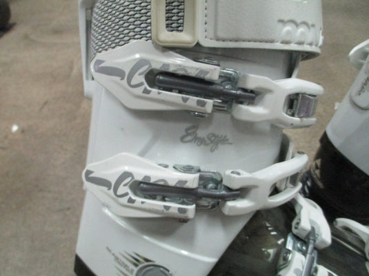 Used Fischer MyStyle Downhill Ski Boots Size 24.5 (6.5)