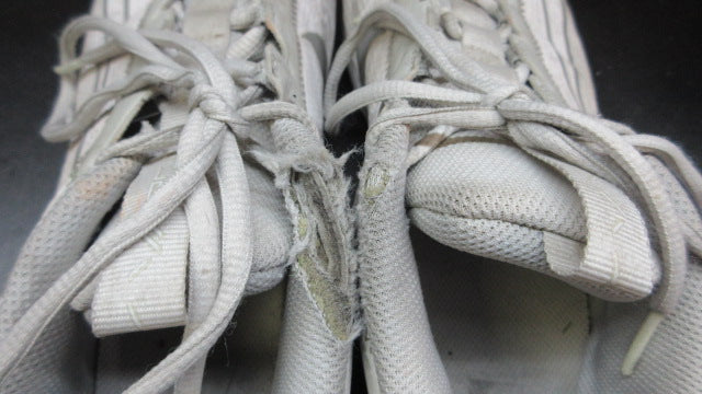 Load image into Gallery viewer, Used Nike Vapor Edge Shark 2 Football Cleats - Size 10.5
