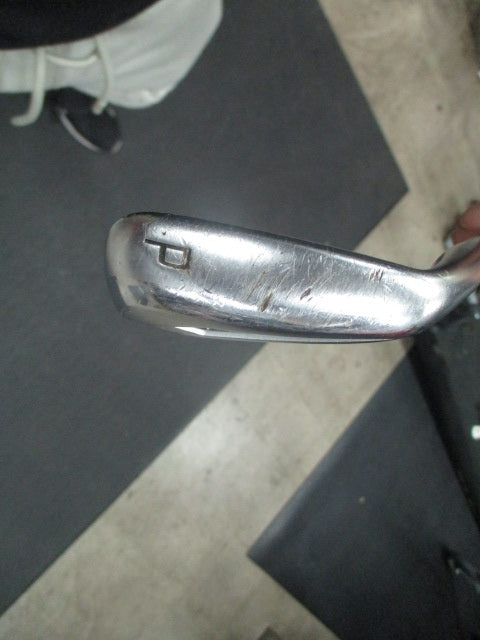 Load image into Gallery viewer, Used Mizuno JPX 921 Hot Metal Pitching Wedge - RH
