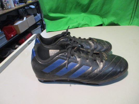 Used Adidas Size 2.5 Soccer Cleats