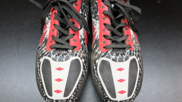 Load image into Gallery viewer, Used Soccer Cleats - Size Youth 7.5
