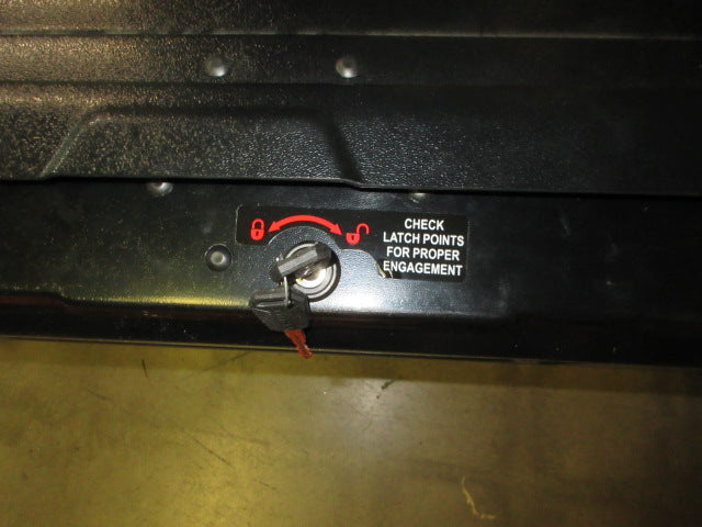 Load image into Gallery viewer, Used Thule Pulse L Roof-Mounted Cargo Box - Black
