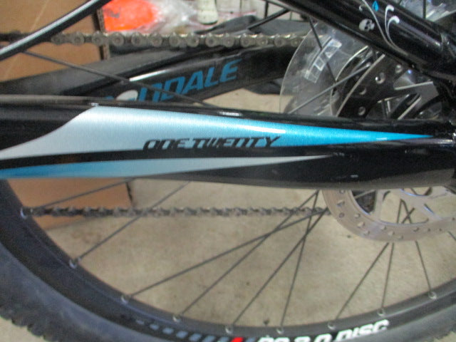 Load image into Gallery viewer, Used Cannondale Lexi One Twenty Womens Small Frame
