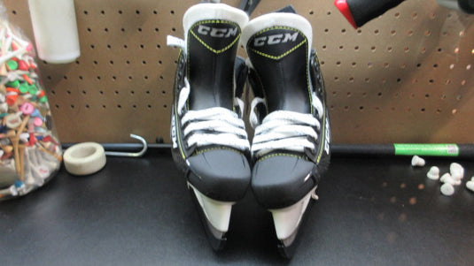 CCM 9350 Super Tacks Hockey Skates - Size Youth 1