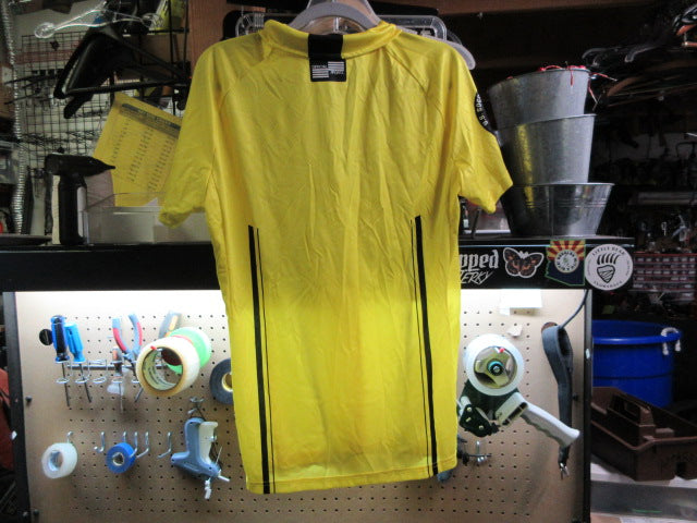 Load image into Gallery viewer, Used Official Sports Referee Soccer Shirt - Size Medium

