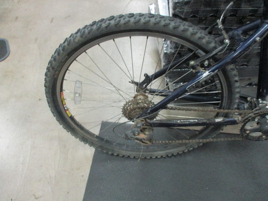 Used Haro V2 Series 26
