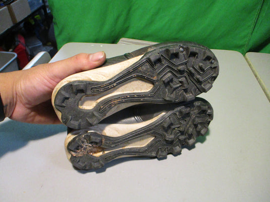 Used Rawlings Youth 12 Cleats