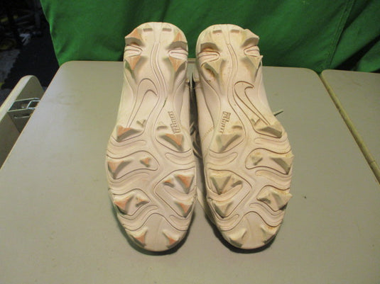 Shoe Size 4.5Y Nike Cleats