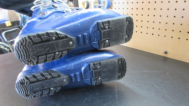 Load image into Gallery viewer, Used Axis AX-4 Junior Ski Boots - Size 23/23.5
