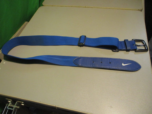 Load image into Gallery viewer, Used Nike Adult Blue Baseball Belt

