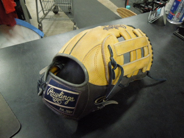Load image into Gallery viewer, Used Rawlings Heart of the Hide ProBH3-6CT 13" RHT Glove

