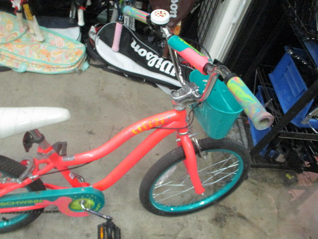 Load image into Gallery viewer, Schwinn Breeze 20" 1 Speed Kids Bike
