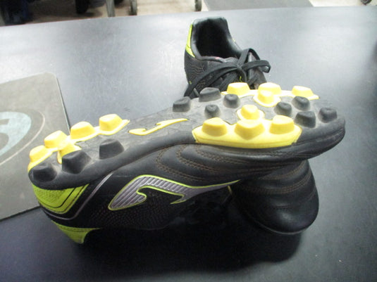 Used Joma Toledo Soccer Cleats Size 6