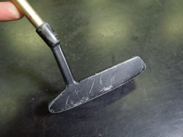 Load image into Gallery viewer, Used Black Left Hand Blade Putter
