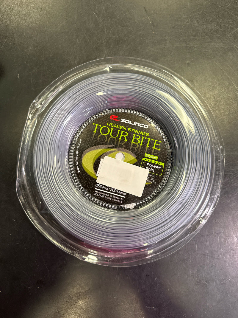 Load image into Gallery viewer, Mostly Full Solinco Heaven String Tour Bite Polyester Raquet String about 200 m
