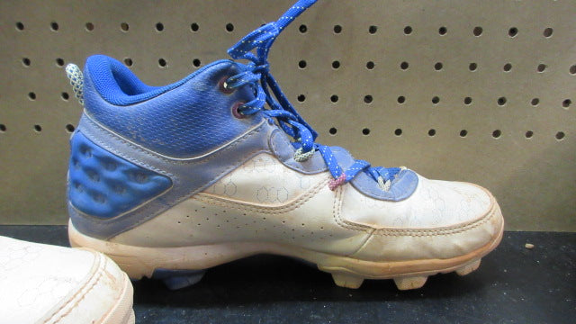 Load image into Gallery viewer, Used Under Armour Baseball Cleats - Size 8.5
