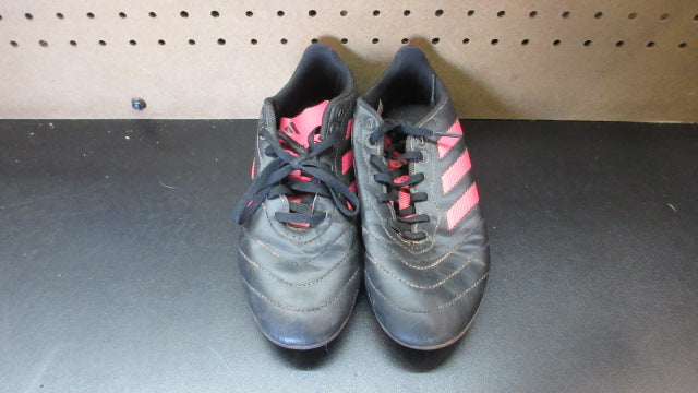 Load image into Gallery viewer, Used Adidas Goletto VII FG Soccer Cleats - Size 4
