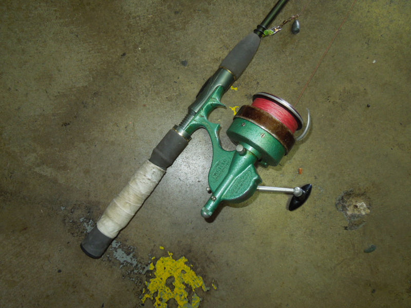 Load image into Gallery viewer, Vintage Centaure Pacific Fresh Water Fish Spinning Reel on Mitchell Fulcrum Pole
