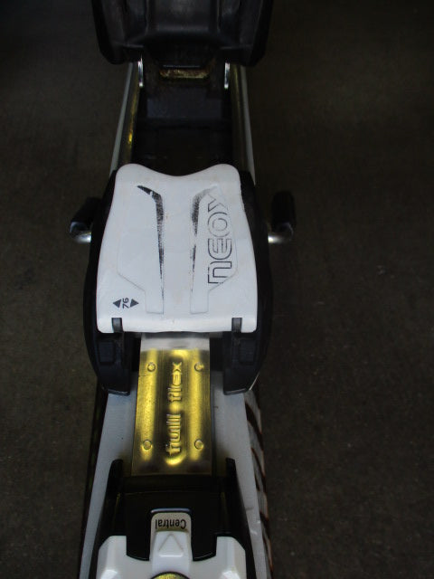 Load image into Gallery viewer, Used Atomic SX:10 Puls-Ti Downhill Skis w/ Neox 3 10 Bindings - 150 cm
