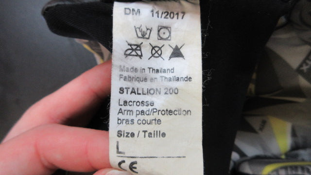 Load image into Gallery viewer, Used STX Stallion 200 Lacrosse Arm Pads - Size Large
