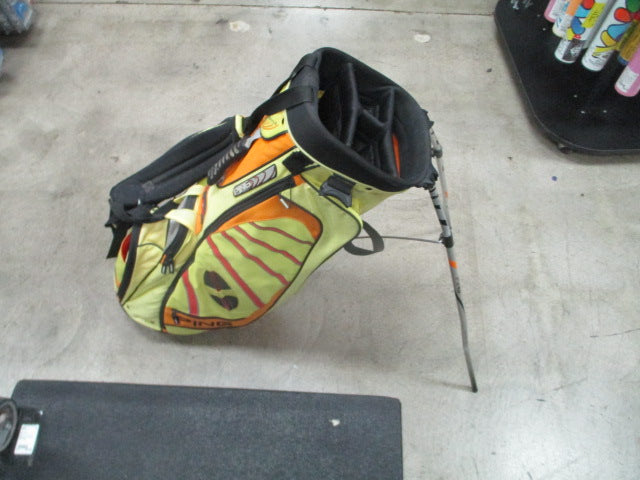Load image into Gallery viewer, Used Ping Freestsyle Golf Stand Bag W/ Strap
