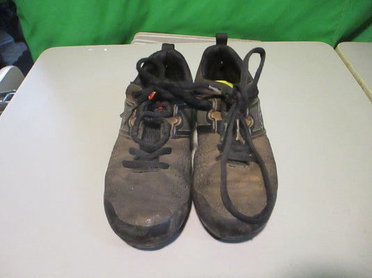 Used Rawlings Youth 12 Cleats