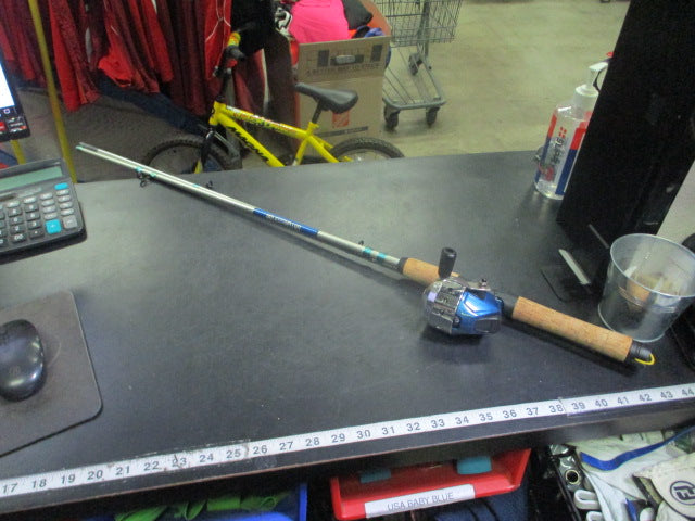 Load image into Gallery viewer, Used Shakespeare CMF Complete Fishing Rod and Reel
