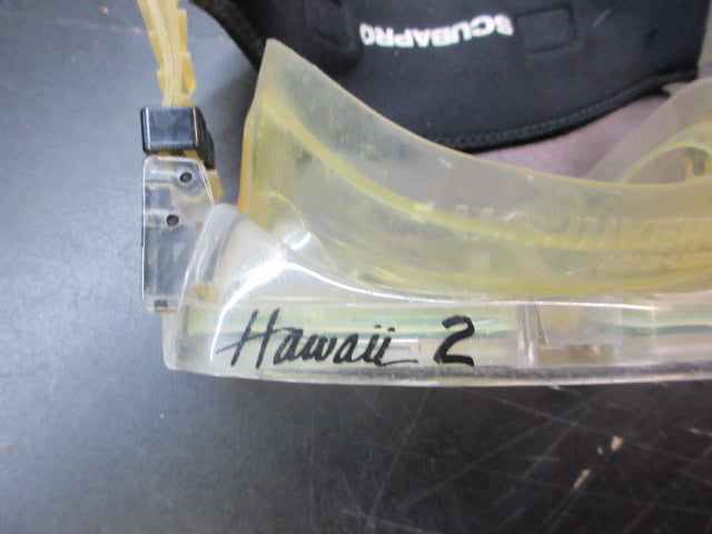 Load image into Gallery viewer, Used US Divers Hawaii 2 Scuba Mask
