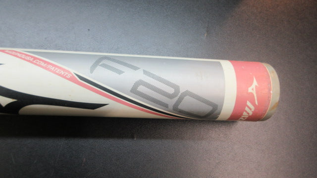 Load image into Gallery viewer, Used Mizuno Finch 33" -13 USSSA Fastpitch Softball Bat
