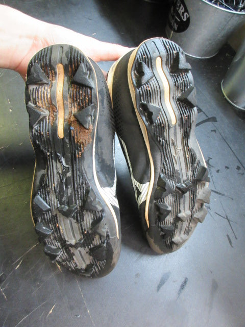 Load image into Gallery viewer, Used Mizuno Wave Lightrevo Molded Baseball Cleats - Size 7
