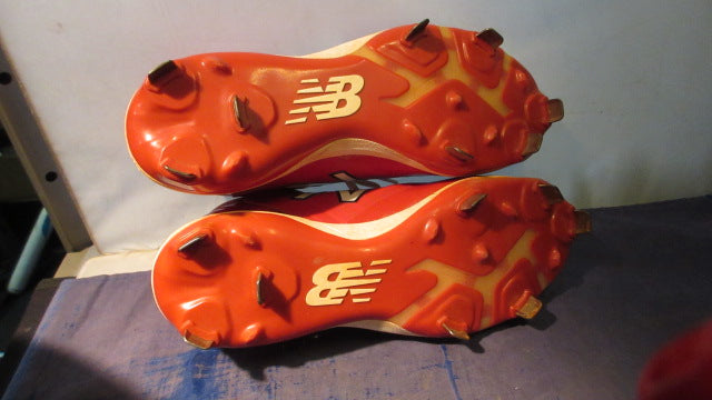 Load image into Gallery viewer, Used New Balance 4040 Metal Cleats Youth Size 5.5

