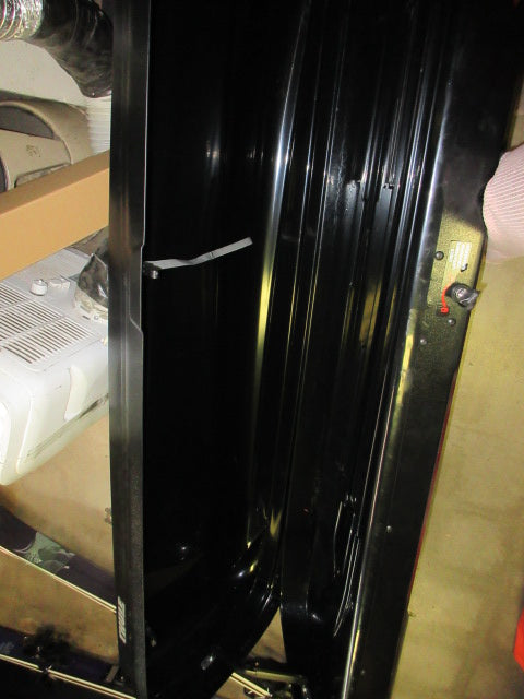 Used Thule Pulse L Roof-Mounted Cargo Box - Black