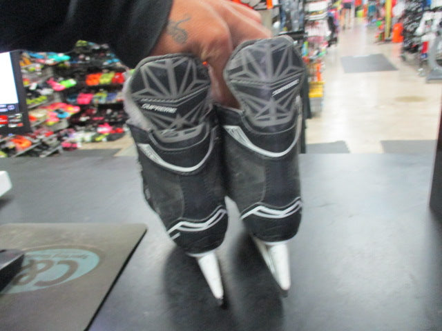 Load image into Gallery viewer, Used Bauer S140 Supreme Size Youth 12 Ice Hockey Skates
