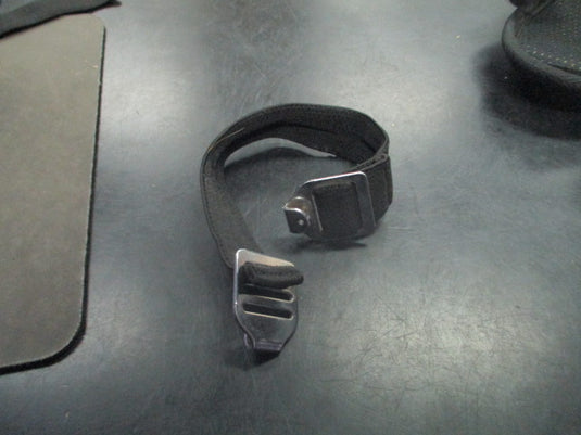 Used Catcher Shin Guard Replacement Strap in Black 1ct