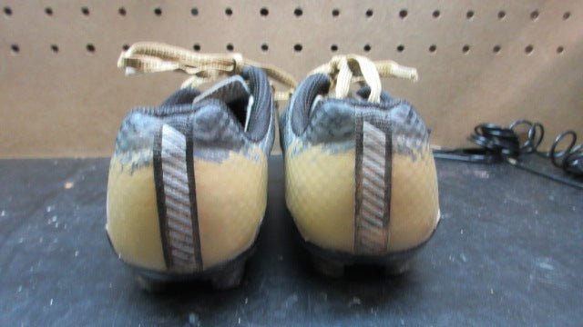 Load image into Gallery viewer, Used Dsg Kids' Speed Viper Soccer Cleats - Size Youth 11
