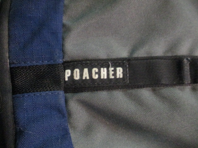 Load image into Gallery viewer, Used Dankine Poacher Camping/Hiking Backpack
