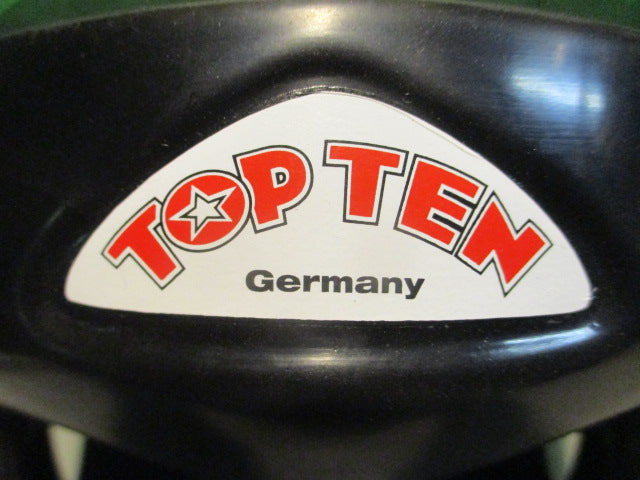 Load image into Gallery viewer, Used Top Ten Black Avantgarde Head Guard
