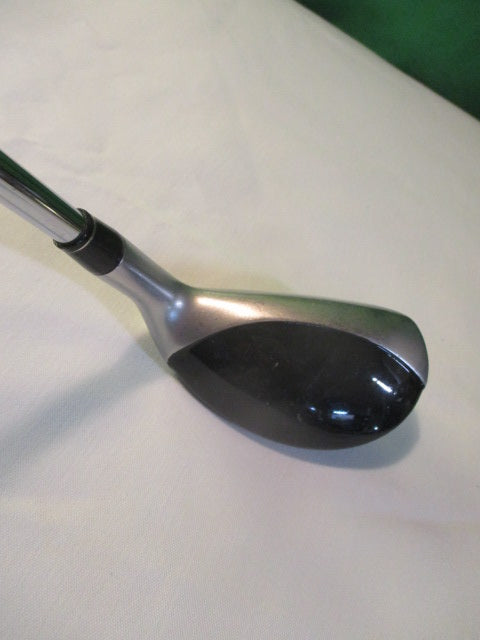 Load image into Gallery viewer, Used Taylormade Rescue Mid 4 Hybrid 22 Degree
