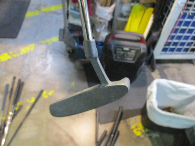 Load image into Gallery viewer, Used Mar TEE 35&quot; RH Putter
