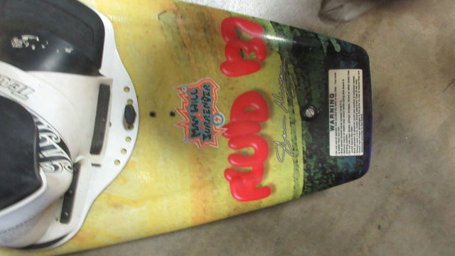 Load image into Gallery viewer, Used Hyperlite Fluid 137cm Wakeboard *Missing Fin*
