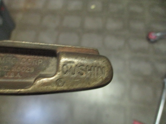 Load image into Gallery viewer, Vintage Ping CUSHIN RH Putter35"

